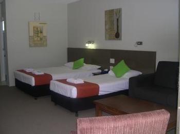 Anchorage Motor Motel 3*
